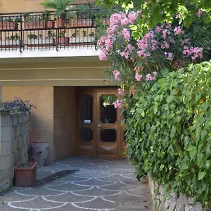 evas-house.it-romehotels.com/
